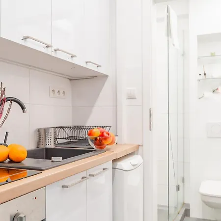 Lovely Old City, Kazimierz - By Hosty